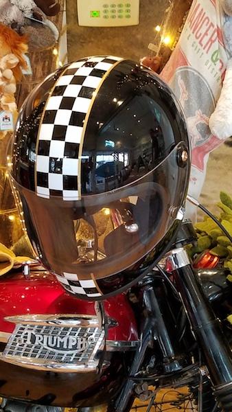 Gringo Motorcycle Helmet (Le Checker)