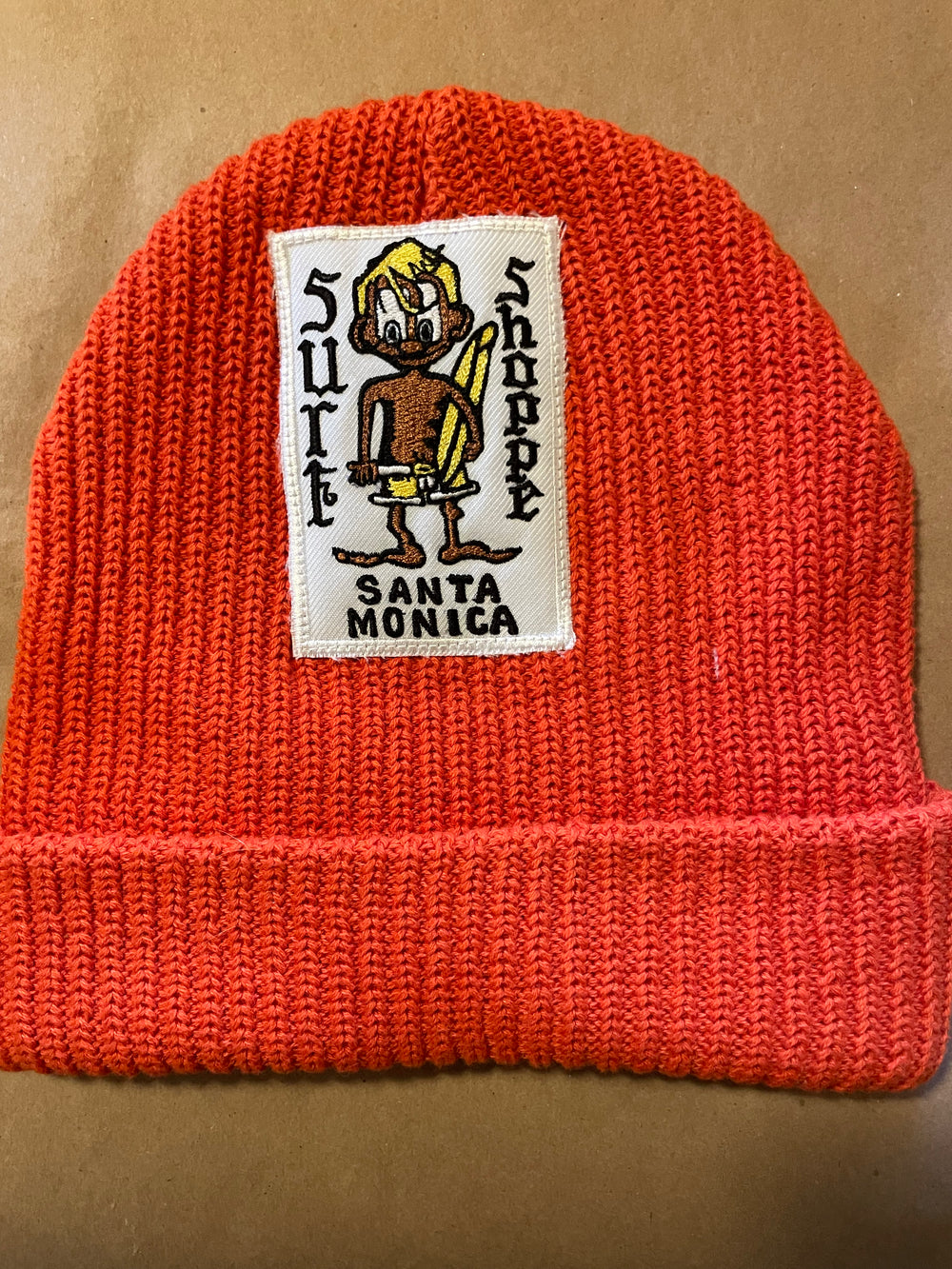 Orange Momo Beanie "Surf Shoppe Santa Monica"/ 1 patch