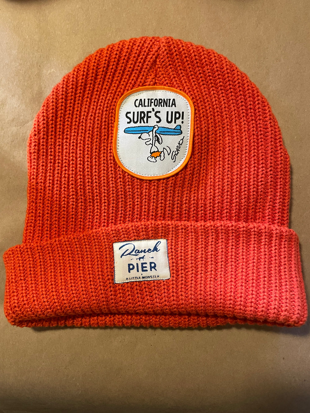Orange Momo Beanie "California Surf' Up"/ 1 patch