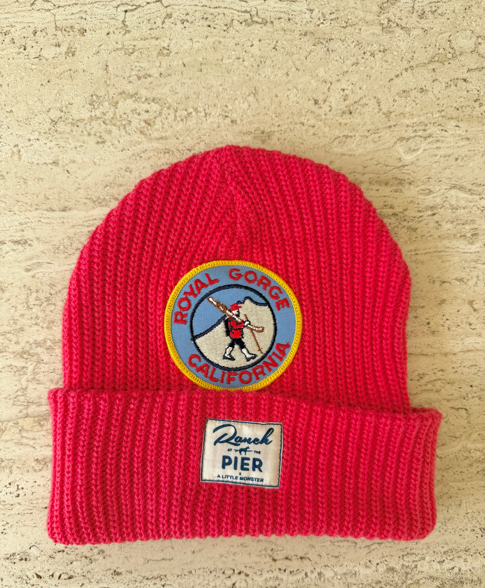 Red Momo Beanie "Royal Gorge"/ 1 patch