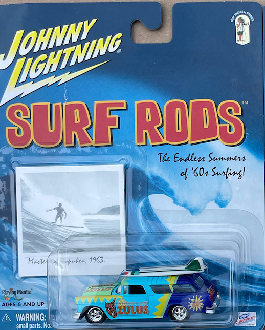 'Zulus' Stationwagon w/ surfboards