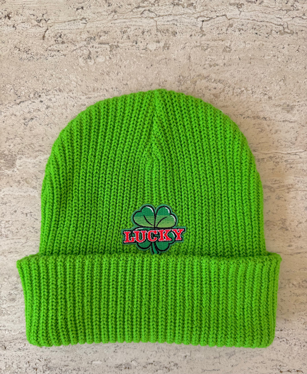 Green Momo Beanie "Lucky"/ 1 patch