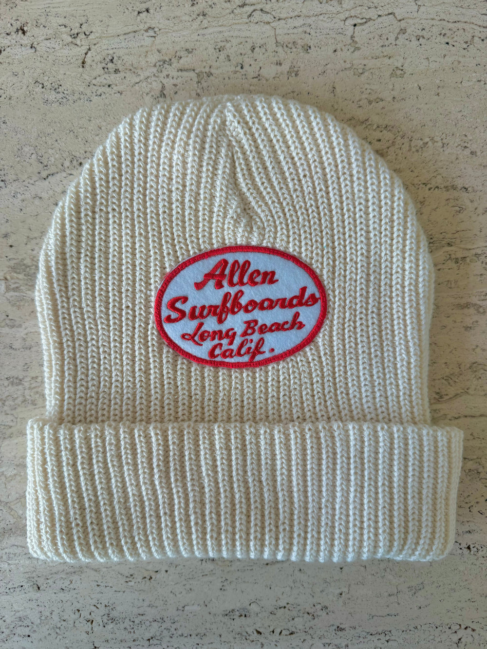 White Momo Beanie "Allen Surfboards"/  1 patch