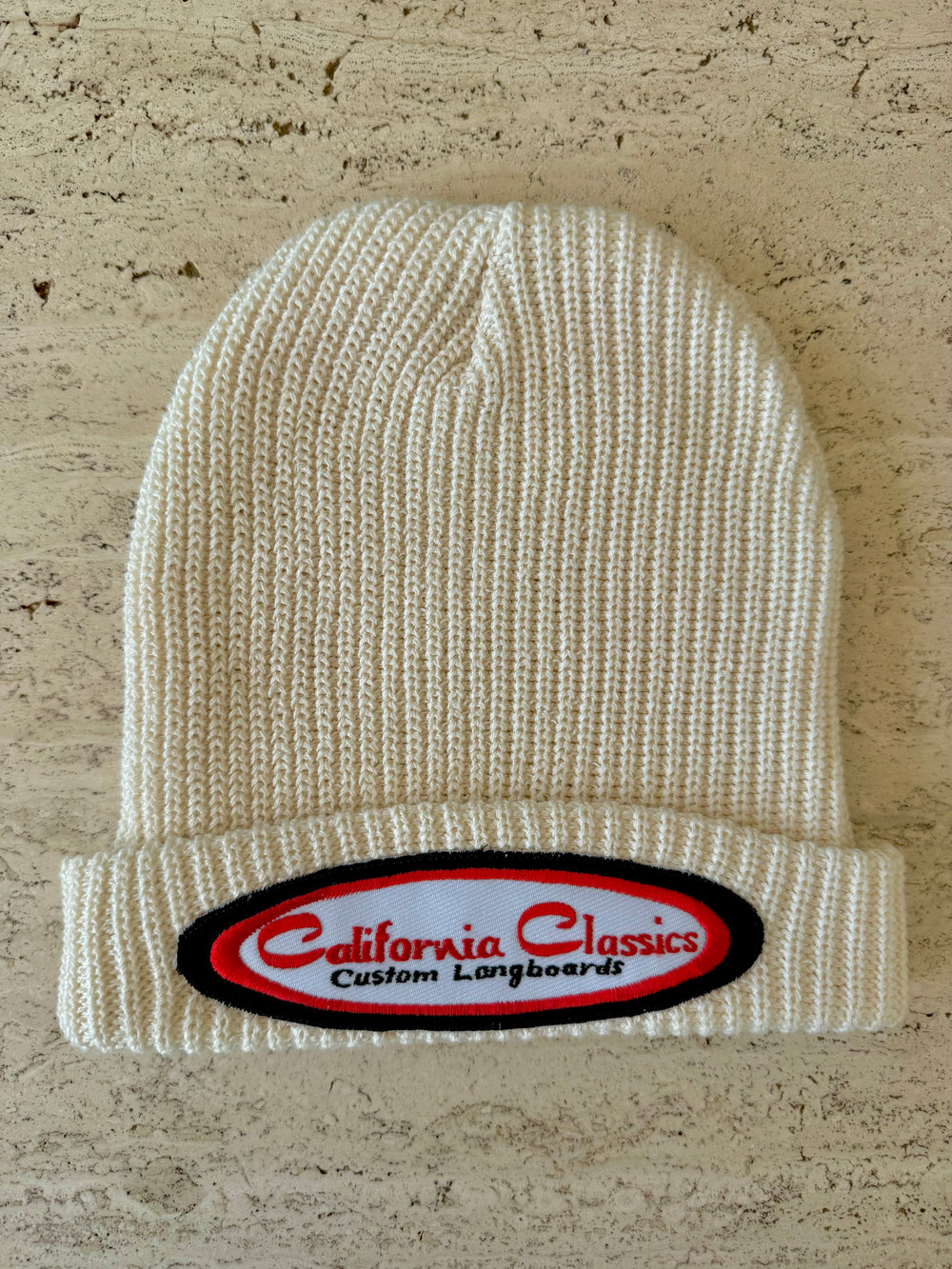 White Momo Beanie "California Classics"/ 1 patch