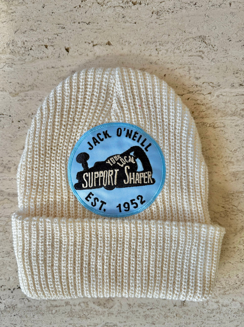 White Momo Beanie "Jack O'Neill"/  1 patch