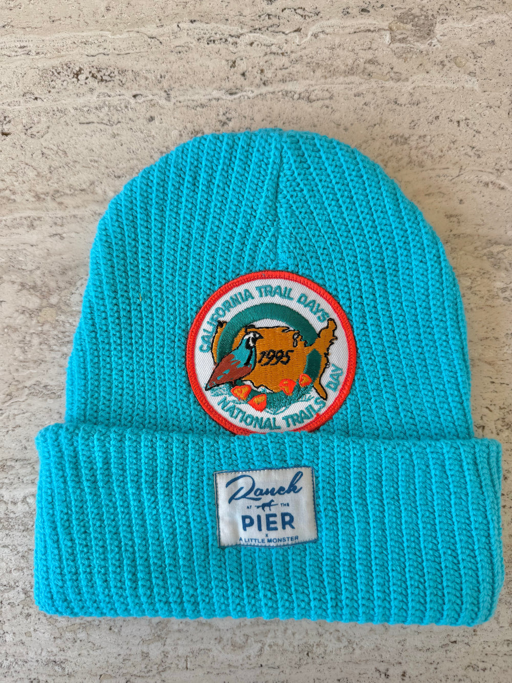 Blue Momo Beanie "California Trail"/ 1 patch