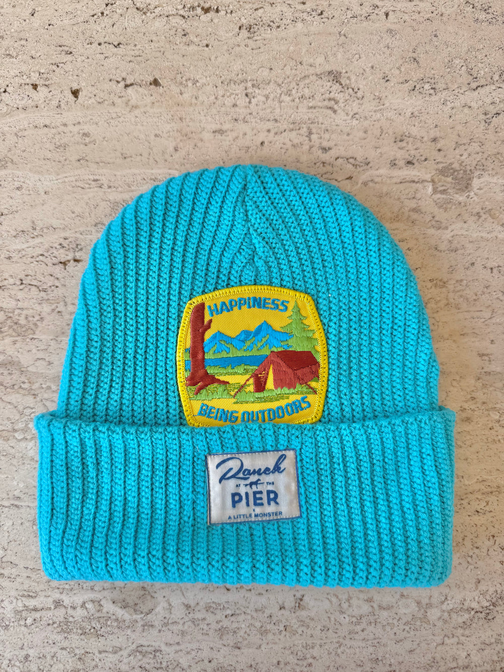 Blue Momo Beanie "Happiness Outdoors"/ 1 patch