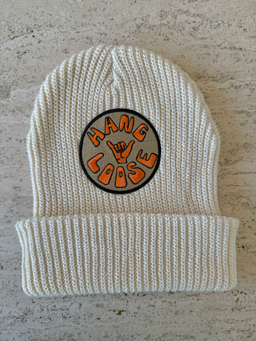 White Momo Beanie "Hang Loose"/  1 patch