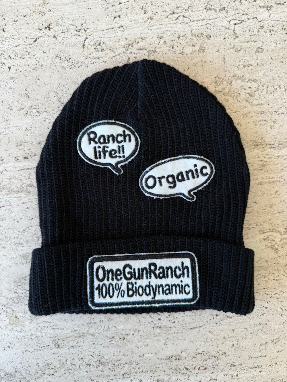 Black Momo Beanie "One Gun Ranch 100% Biodynamic"/ 3 patches