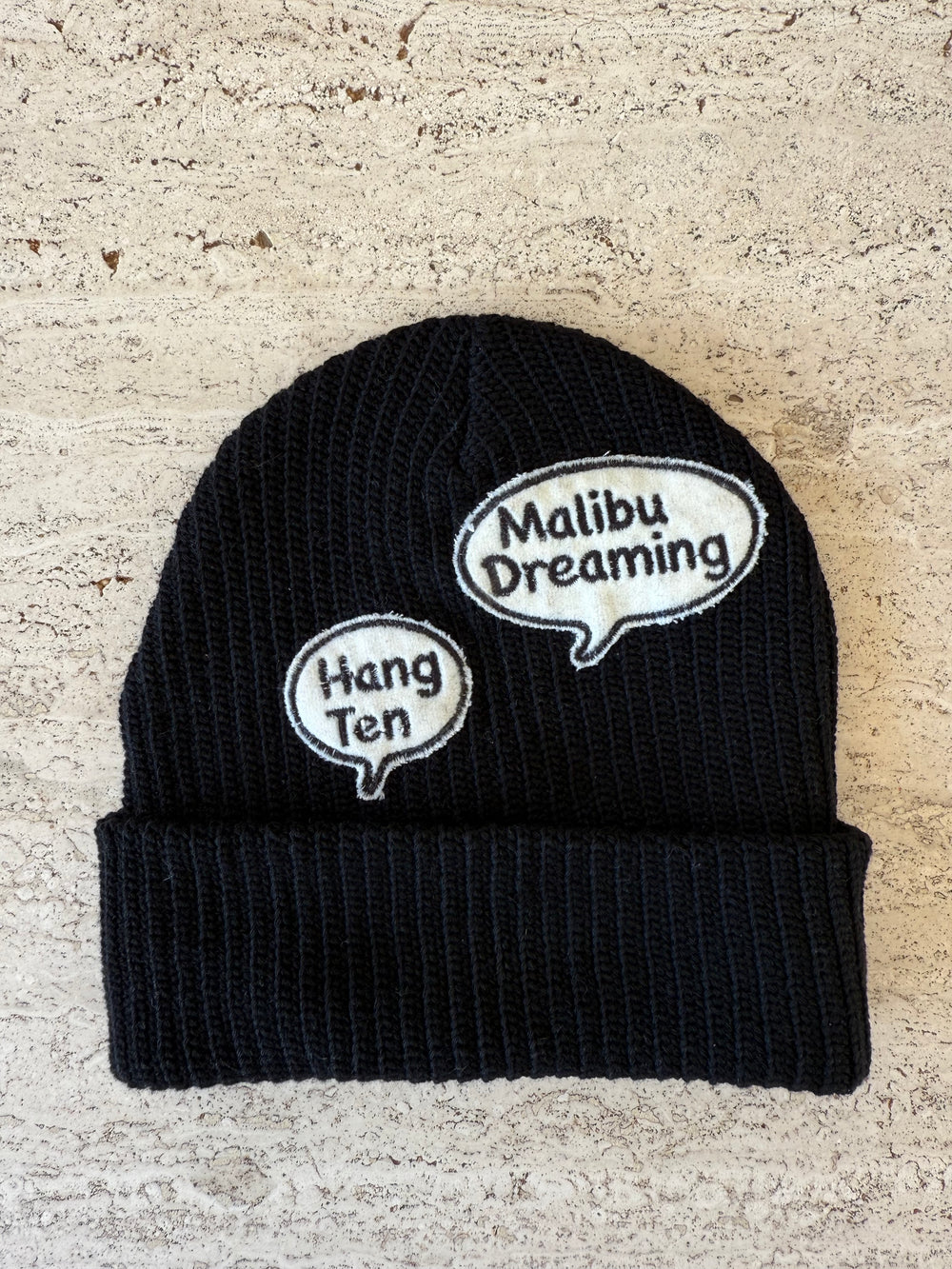 Black Momo Beanie "Malibu Dreaming Hang Ten "/  2 patches