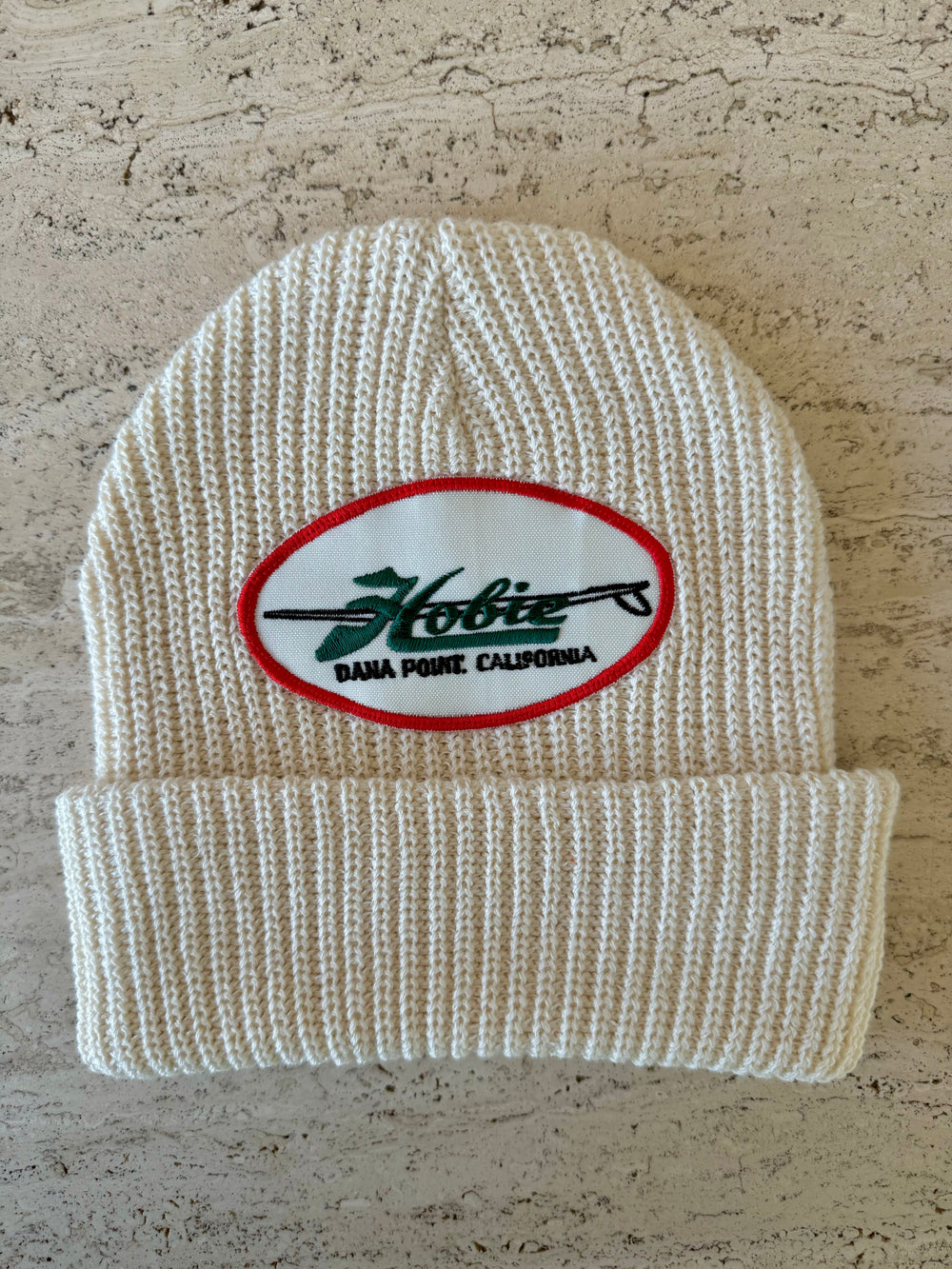 White Momo Beanie "Hobbie Dana Point"/  2 patches