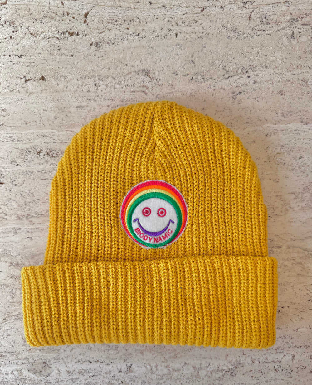 Yellow Momo Beanie "Smiley"/ 1 patch