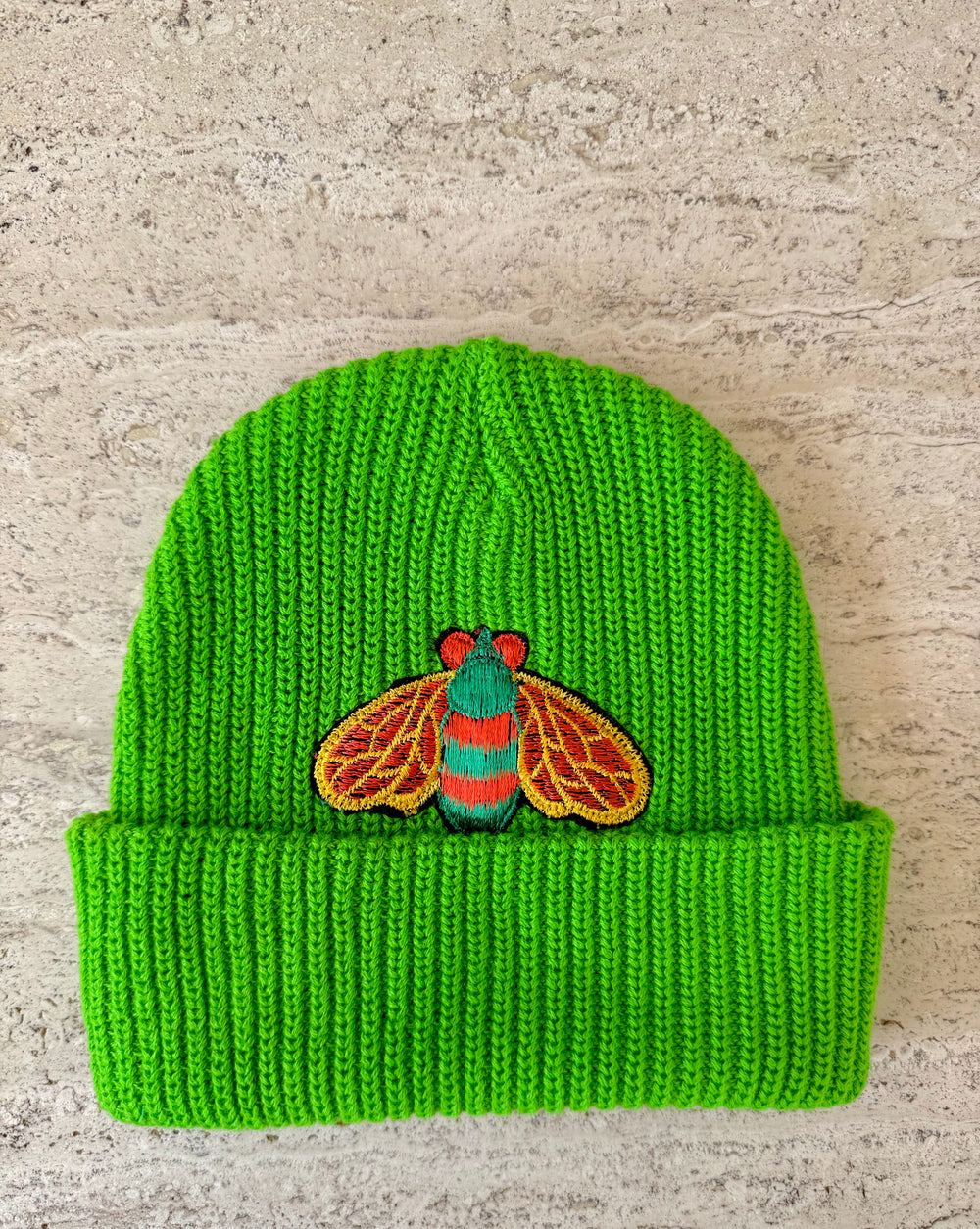 Green Momo Beanie " Bee blue/orange"/ 1 patch