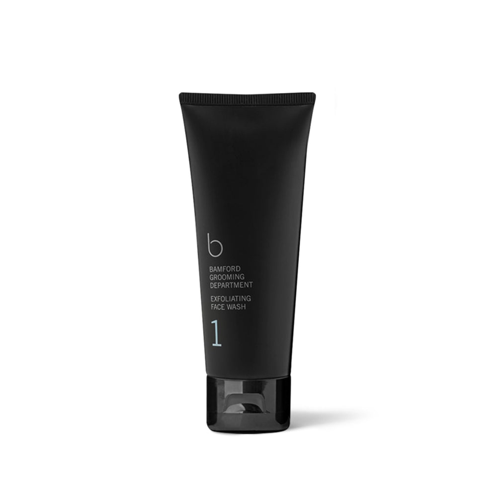 A deeply cleansing wash to refresh skin. Ginger, black rice and Quartz gently exfoliate. Charcoal helps to remove impurities and balance skin. Fragrance notes - A rare blend of fresh Vetiver, Bergamot and Cassis tempered with an elegant combination of wood smoke, warming dark Amber, Agarwood and leather.