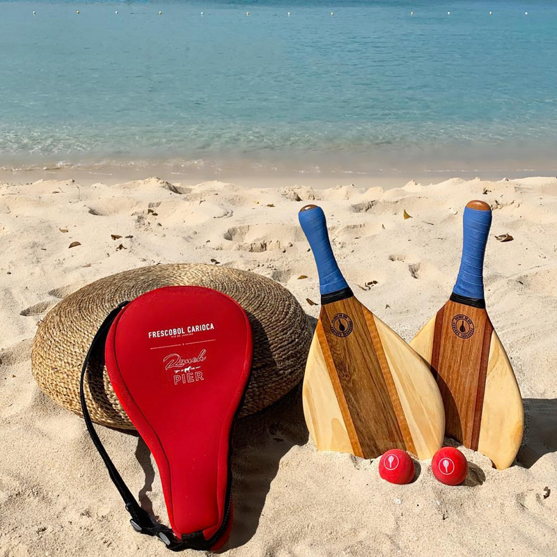 Frescobol and ranch at the pier collaboration becah bat set. Comes with a waterproof bag Designer colour: Pastel Green Each pair is individually made, so may differ from those shown here Wood 100%